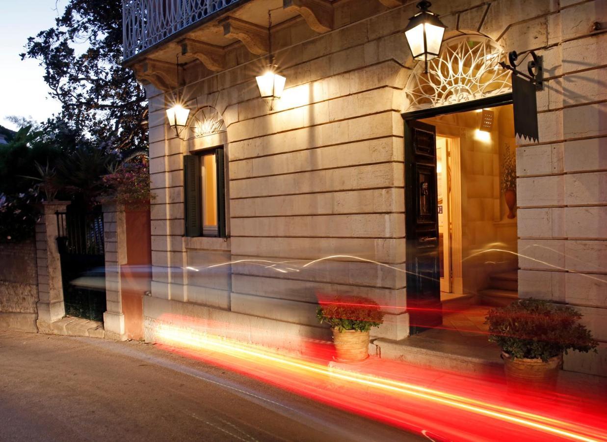 Siora Vittoria Boutique Hotel Corfu  Exterior foto